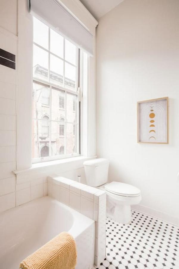 Light And Airy, Spacious 2b 2bath Downtown View Holiday home Cincinnati